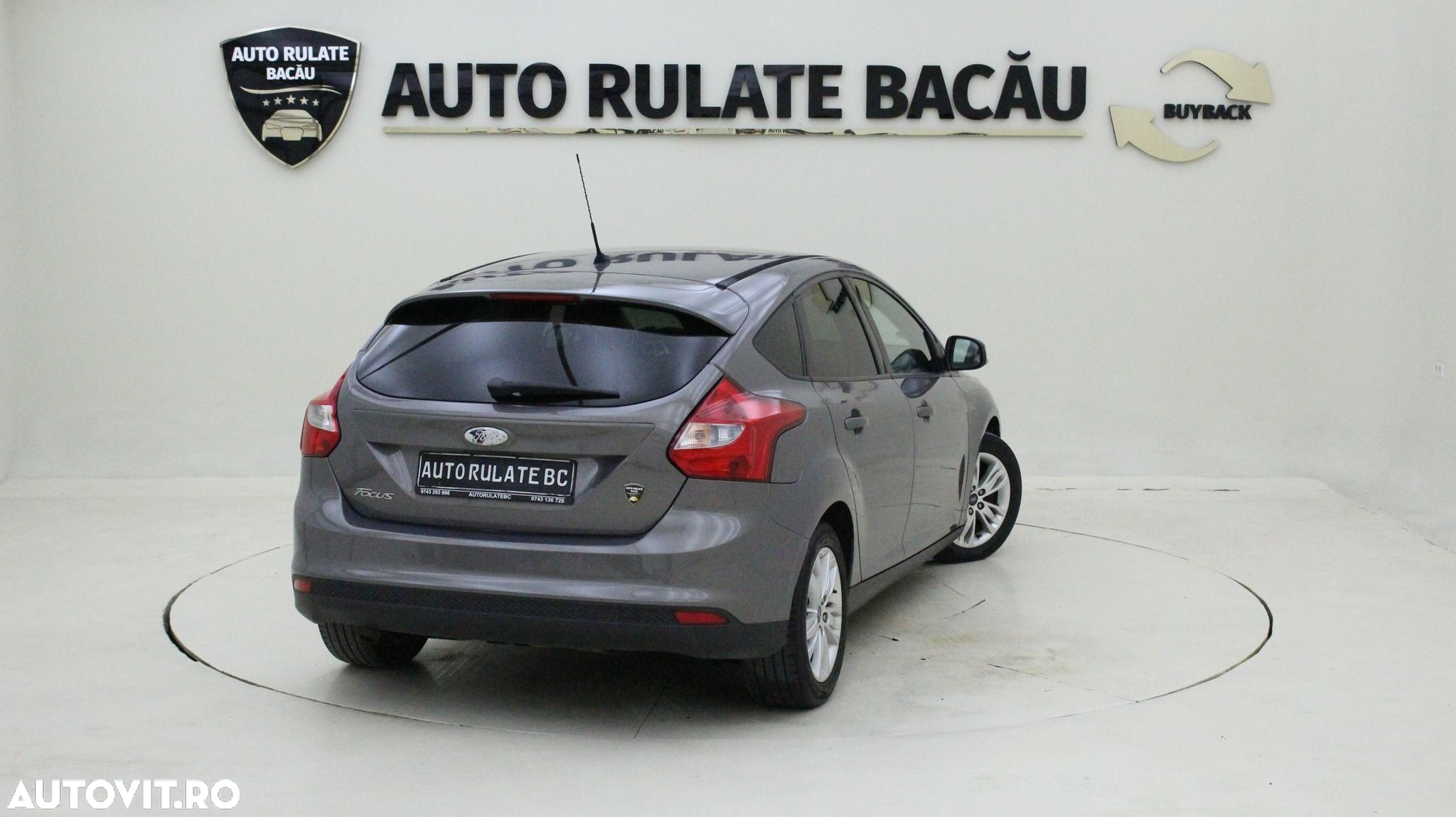 Ford Focus - 6