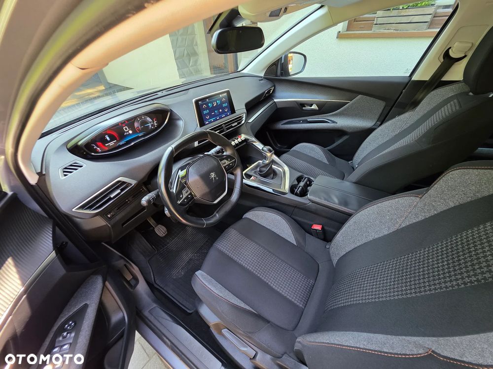 Peugeot 3008 HDi FAP 115 Allure - 6
