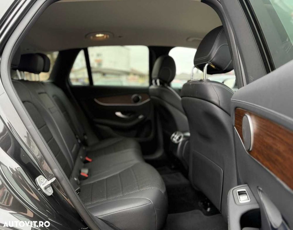 Mercedes-Benz GLC - 18