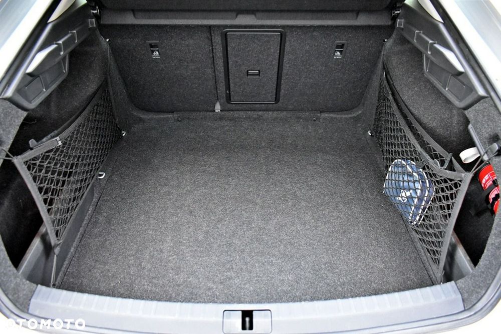 Skoda Octavia 2.0 TDI Ambition DSG - 25