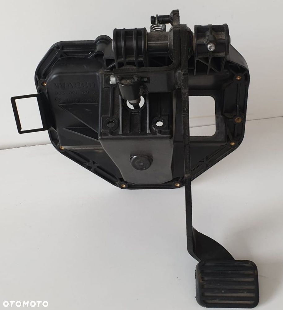 PODSTAWA PEDAŁU HAMULCA PEDAŁ NAMULCA 2323030  DAF XG XG+ - 1