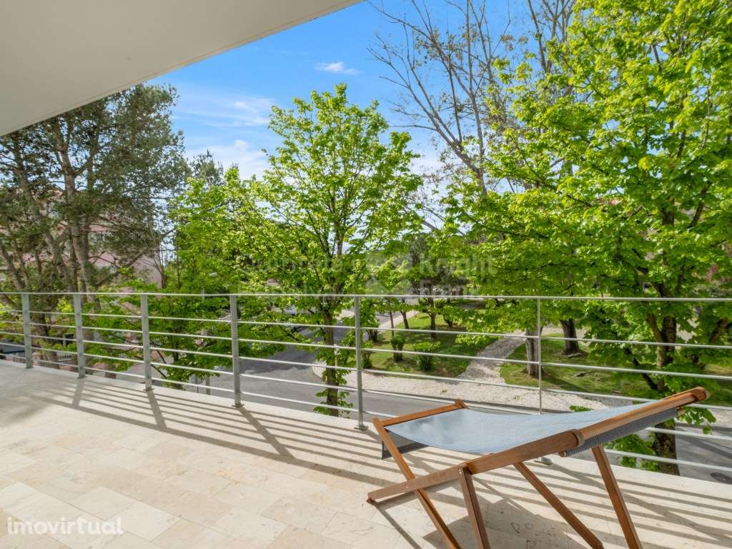 Apartamento T2 convertido em T1 na Costa da Guia, Cascais - Grande imagem: 3/24