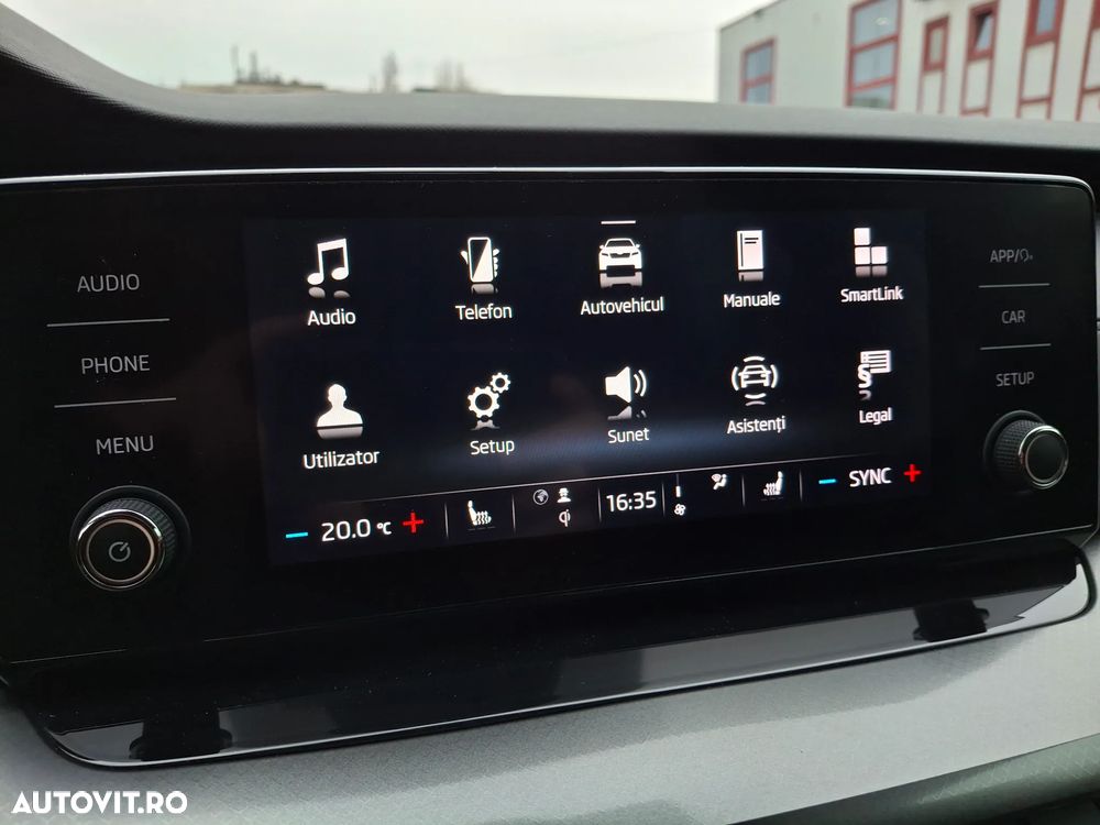 Skoda Octavia 2.0 TDI DSG Style - 20