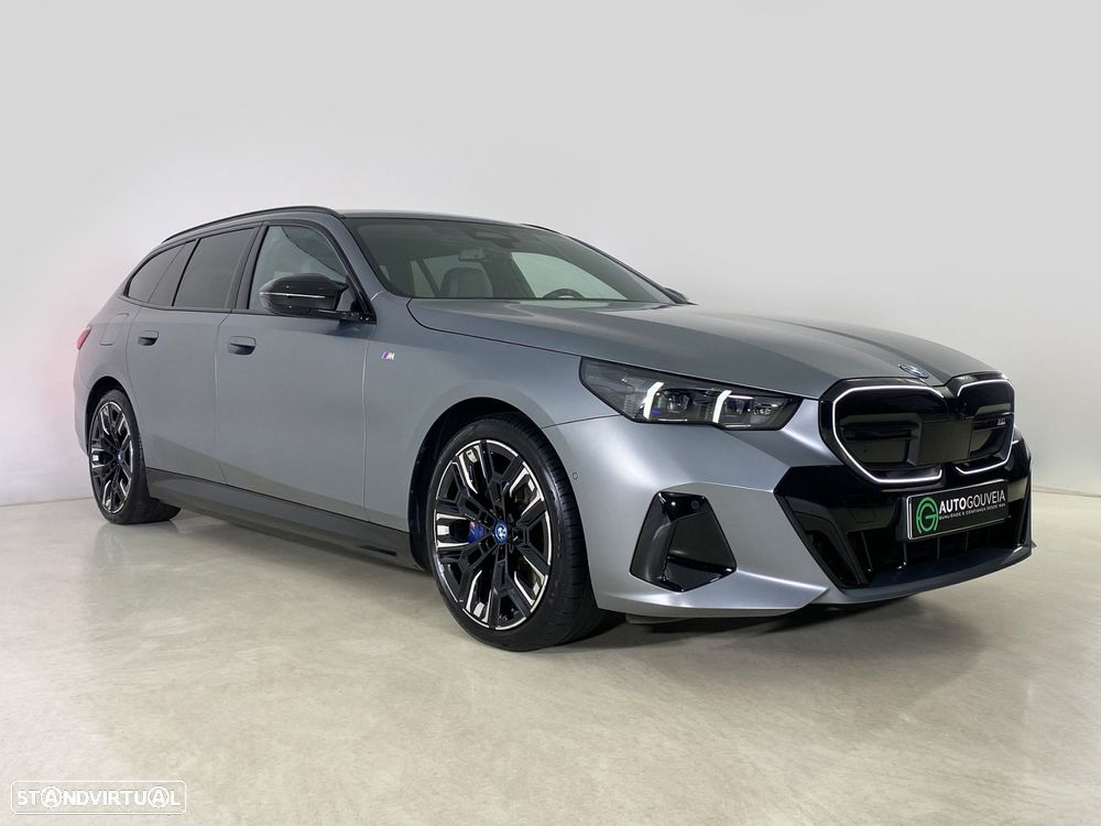 BMW i5 M60 xDrive Pack Desportivo M Pro - 4