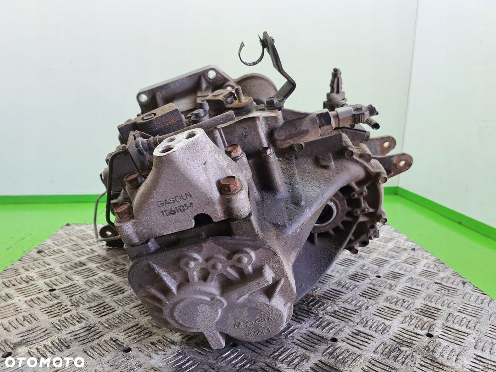 Skrzynia biegów Manualna Kia Rio II 2005-2011 1,4 16V BENZYNA M56CF1 - 4