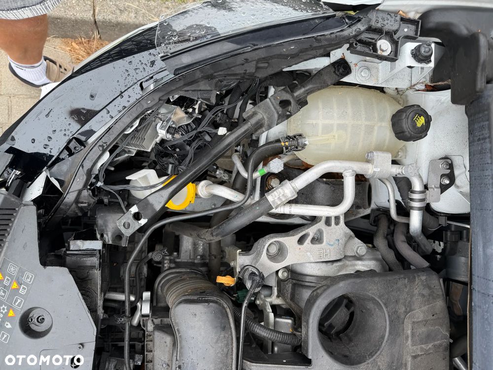 Renault Captur E-TECH 160 INTENS - 33