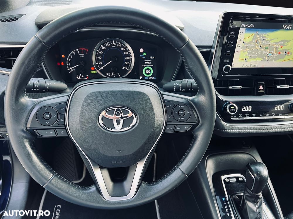 Toyota Corolla 1.8 Business Edition - 14