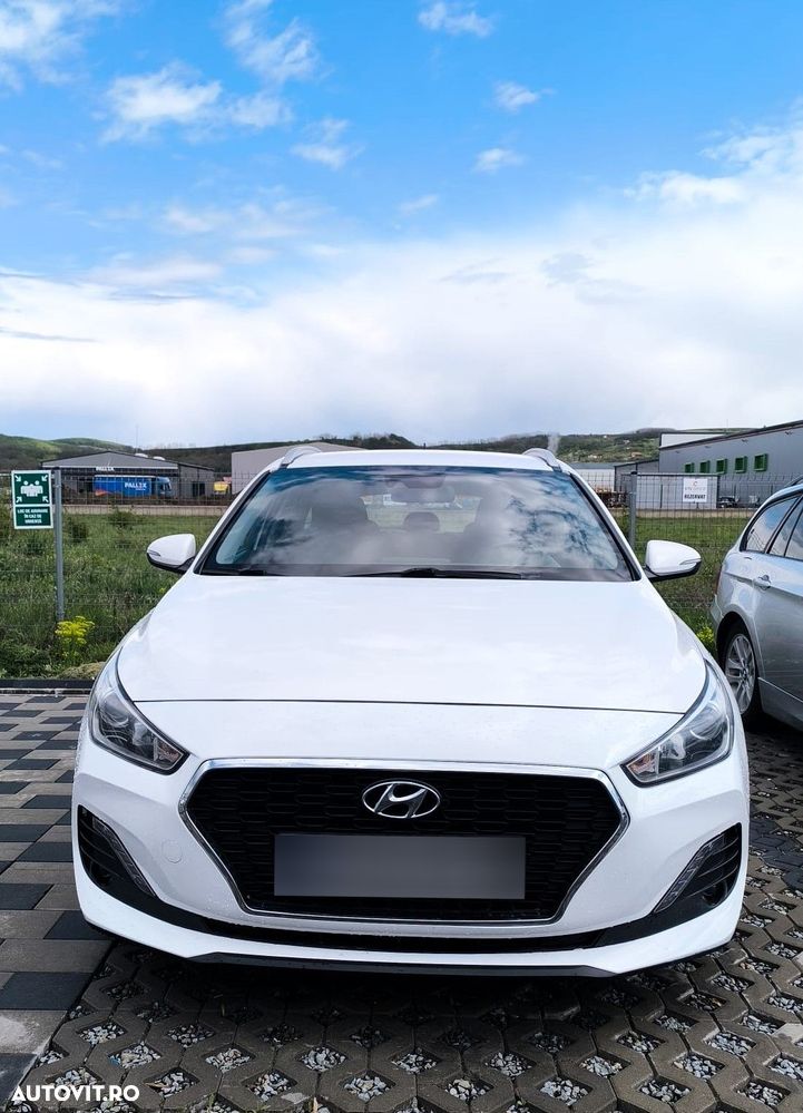 Hyundai i30 1.6 CRDI Select - 2