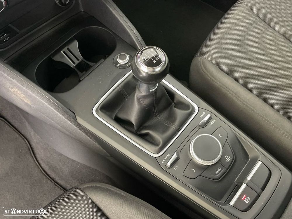 Audi Q2 1.6 TDI - 17