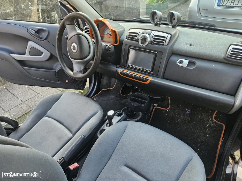 Smart Fortwo Cabrio - 1