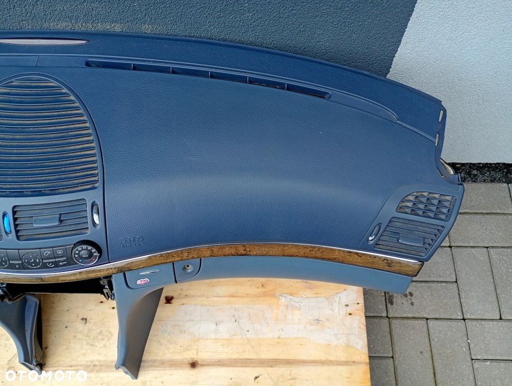 konsola deska rozdzielcza schowek pasażera dekor panel nawiewu mercedes w211 e-klassa - 4