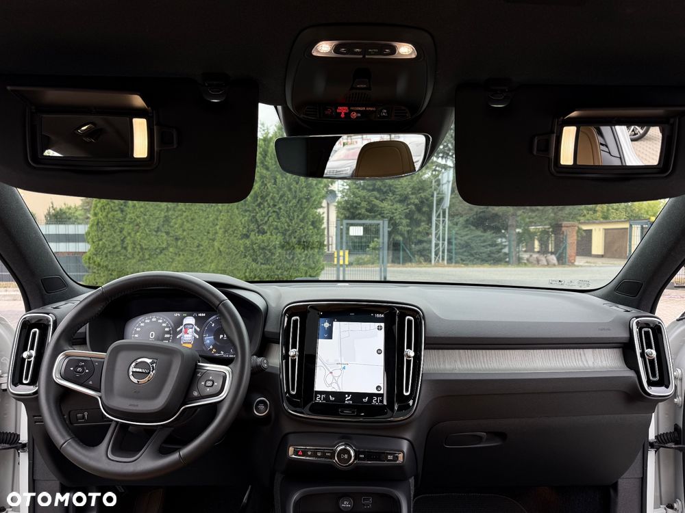 Volvo XC 40 D3 Momentum Pro - 23