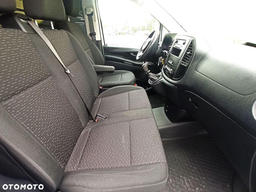 Mercedes-Benz VITO - 10