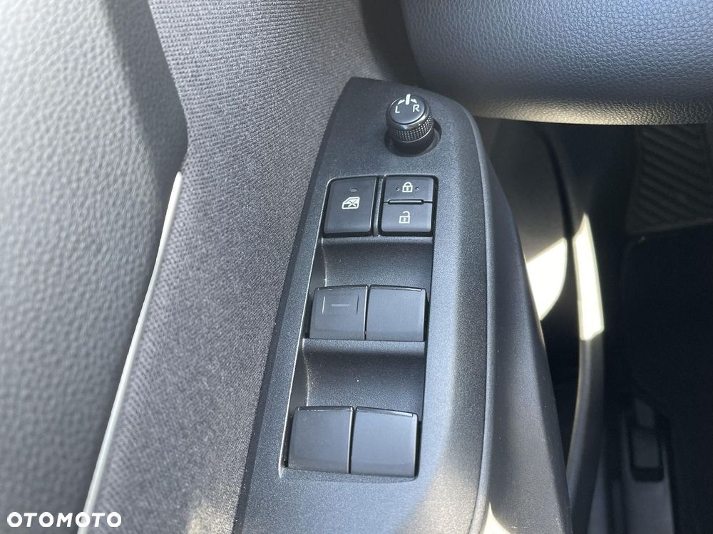 Toyota Yaris Cross - 18