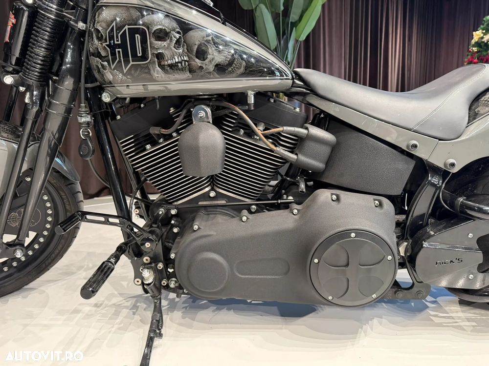 Harley-Davidson FXSTB Softail Night Train - 13