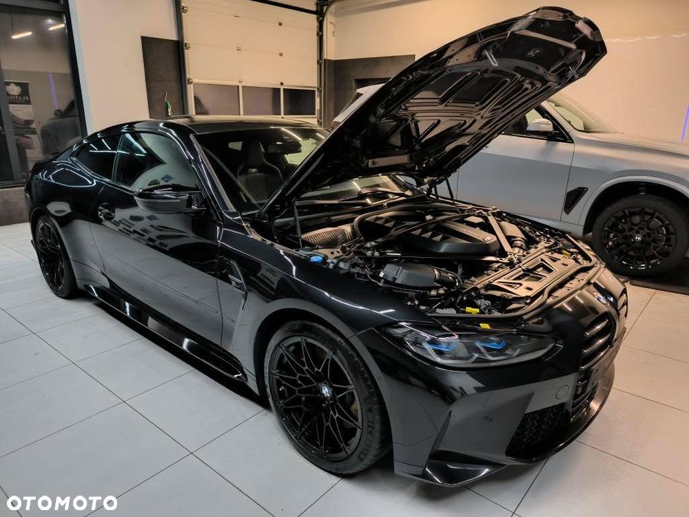 BMW M4 Competition M xDrive sport - 1