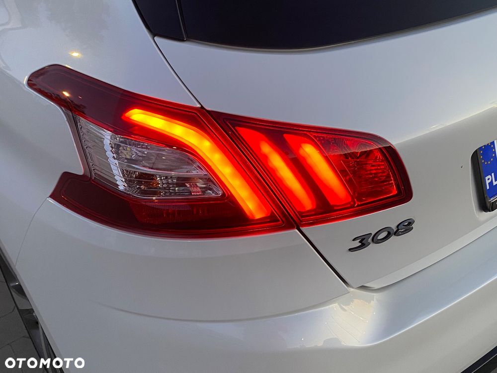 Peugeot 308 PureTech 130 EAT6 Stop & Start GT-Line Edition - 11