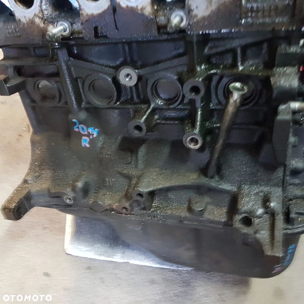 podpora wałka mostek koło pasowe wału klin miska smok oleju  fiat 500 grande punto evo doblo fiorino panda ford ka lancia musa idea ypsilon 1.2 1.4 - 23