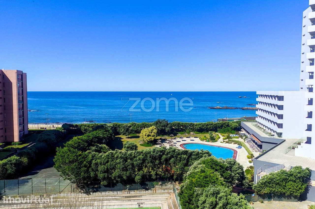 Apartamento T2 renovado na 1.ª linha de mar - Póvoa de Varzim - Grande imagem: 2/45