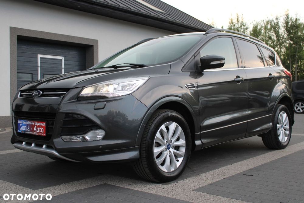 Ford Kuga - 12