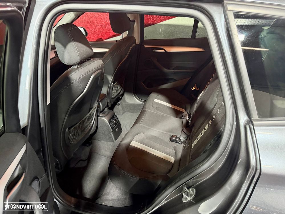 BMW X1 16 d sDrive Line Sport Auto - 16