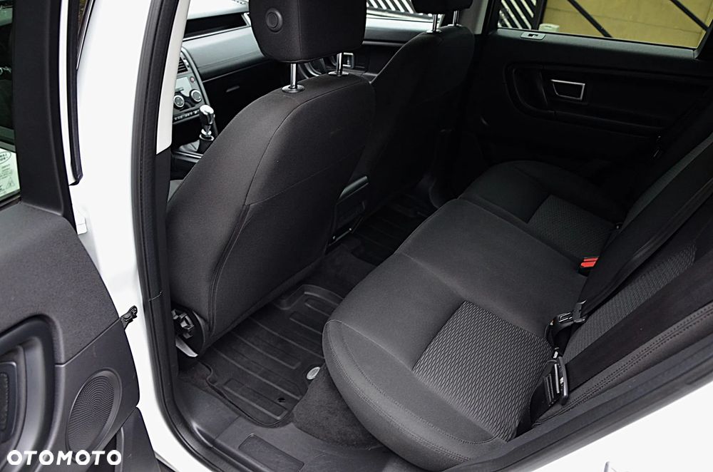 Land Rover Discovery Sport 2.0 TD4 SE - 19