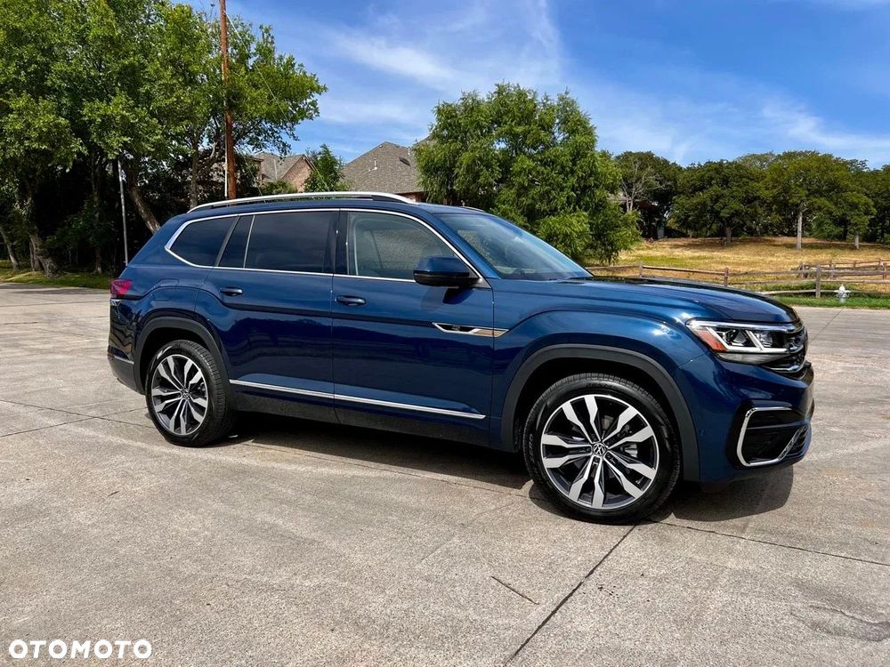 Volkswagen Atlas - 2