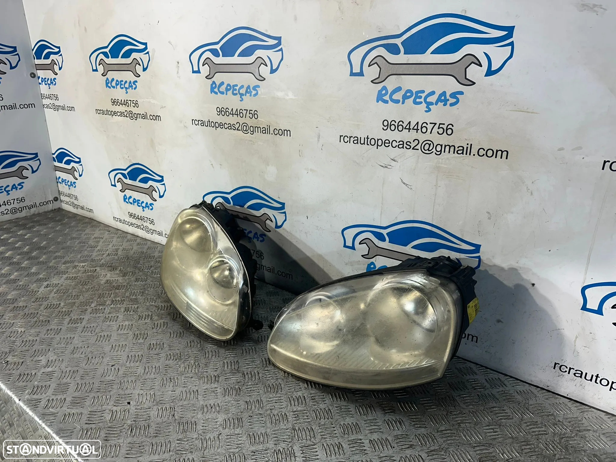 Conjunto Farois Oticas Originais VW Volkswagen Golf 5 MK5 1K Direita 1K6941006 Esquerda 1K6941005 2003 - 2008 - 4
