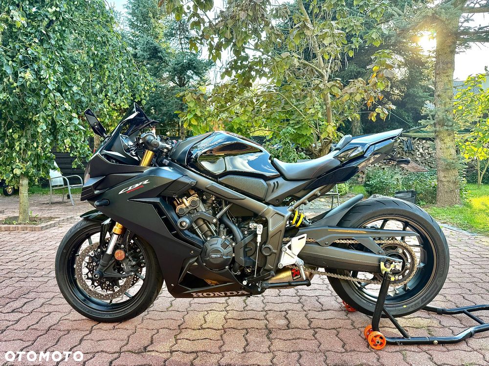 Honda CBR - 7