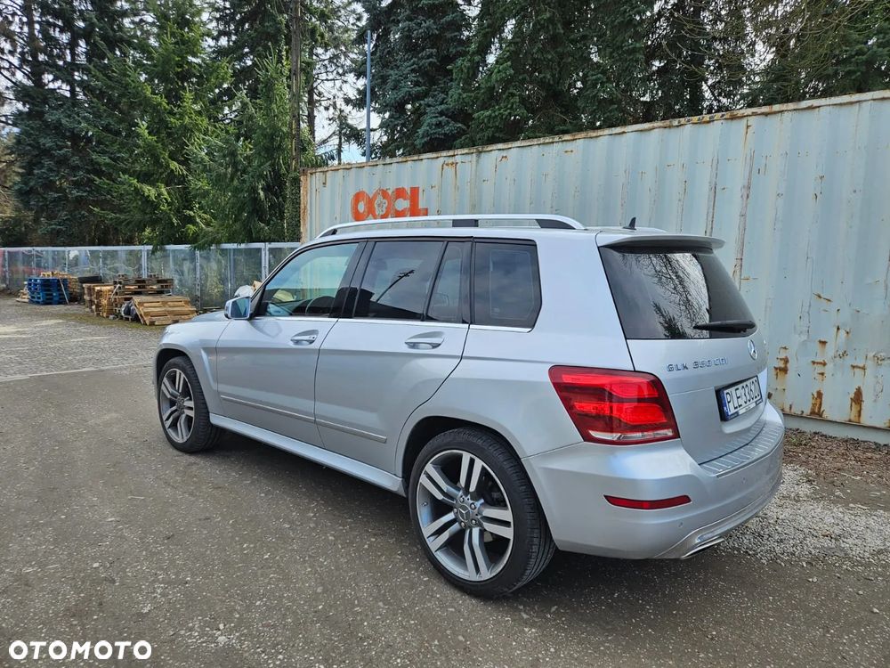 Mercedes-Benz GLK - 13