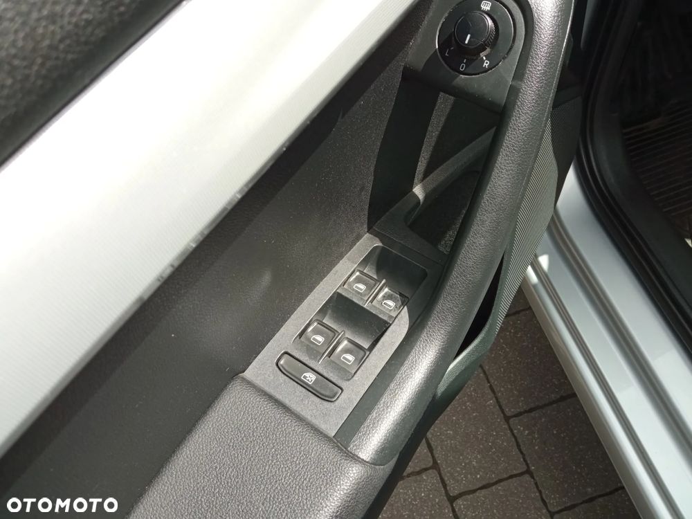 Skoda Octavia 2.0 TDI Ambition - 13
