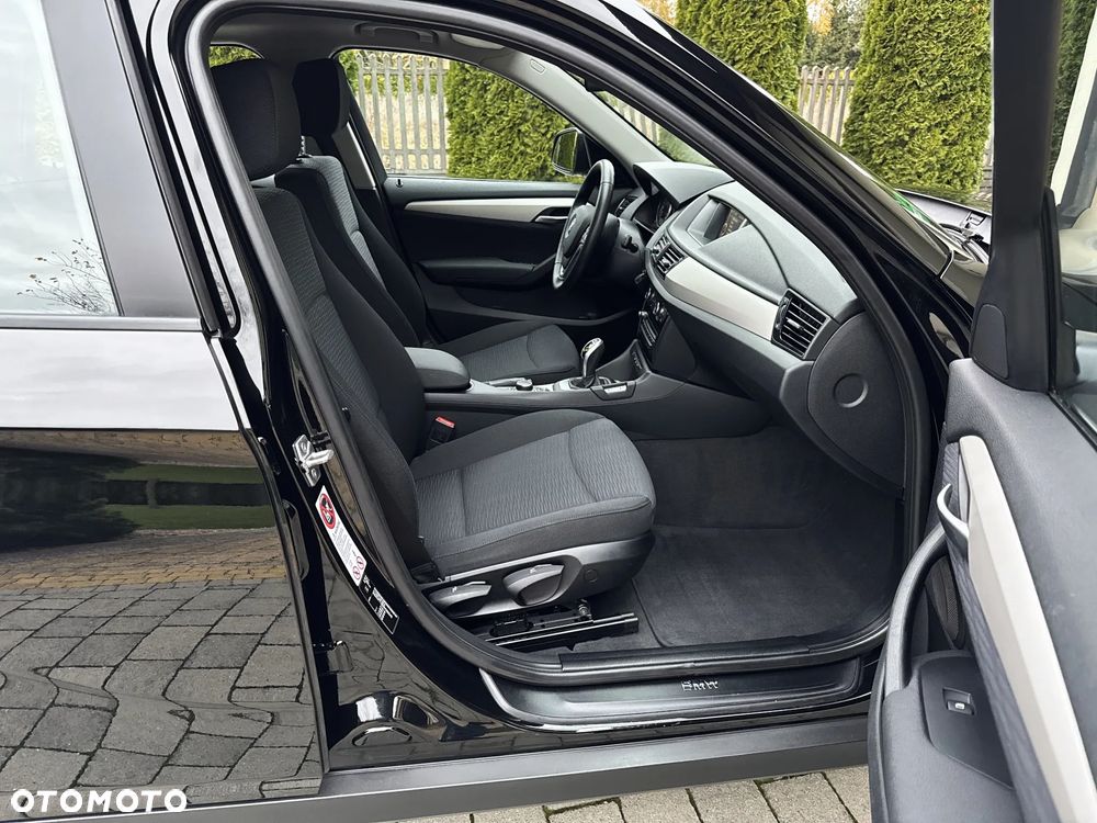 BMW X1 xDrive18d - 21