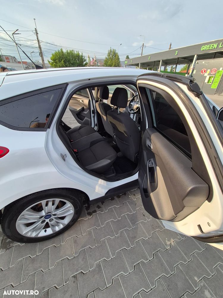 Ford Focus 1.6 TI-VCT Trend - 8