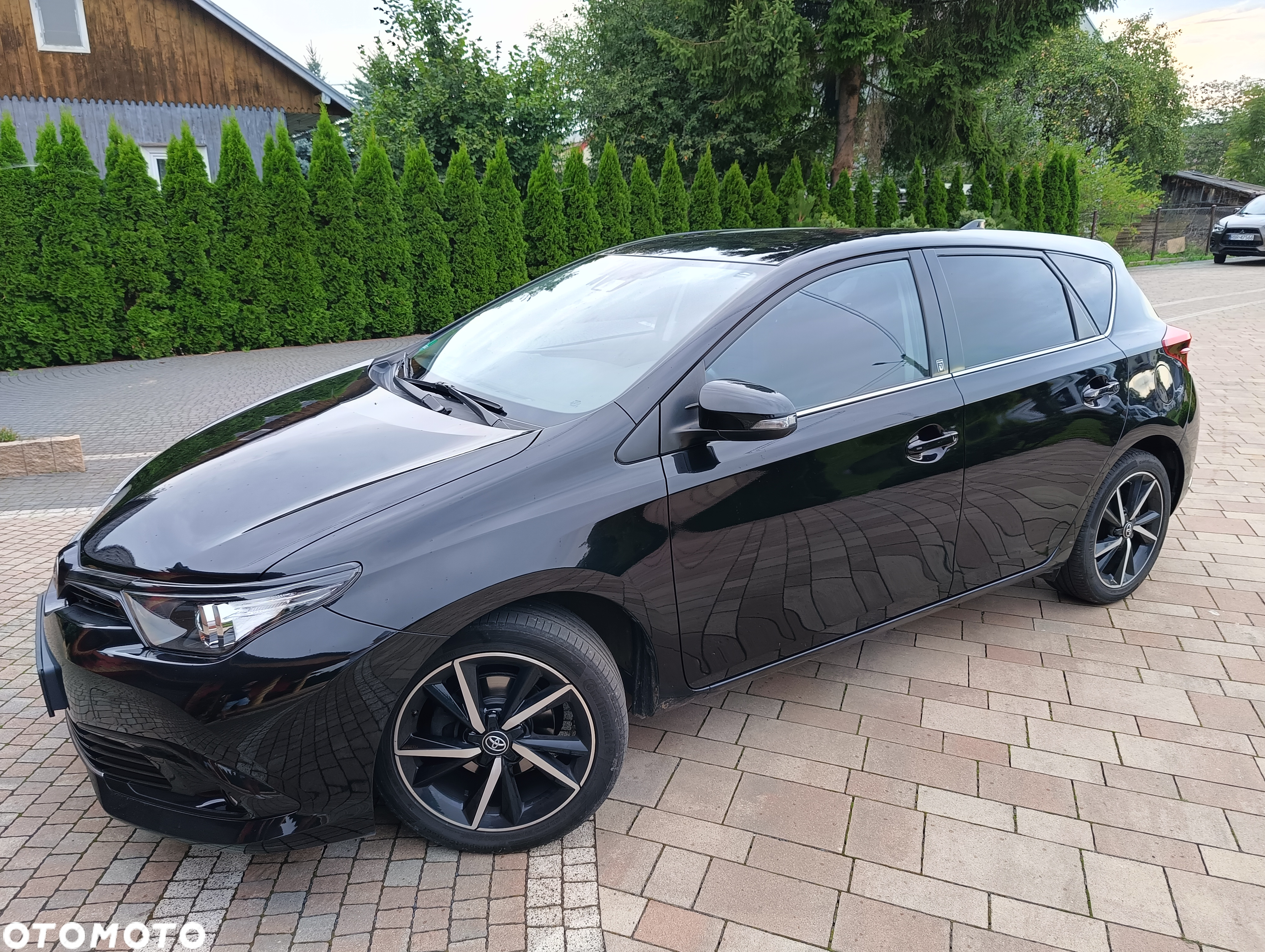 Toyota Auris 1.2 T Prestige - 3