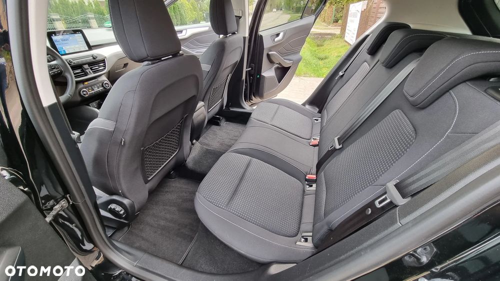 Ford Focus 1.0 EcoBoost 99g Titanium - 11