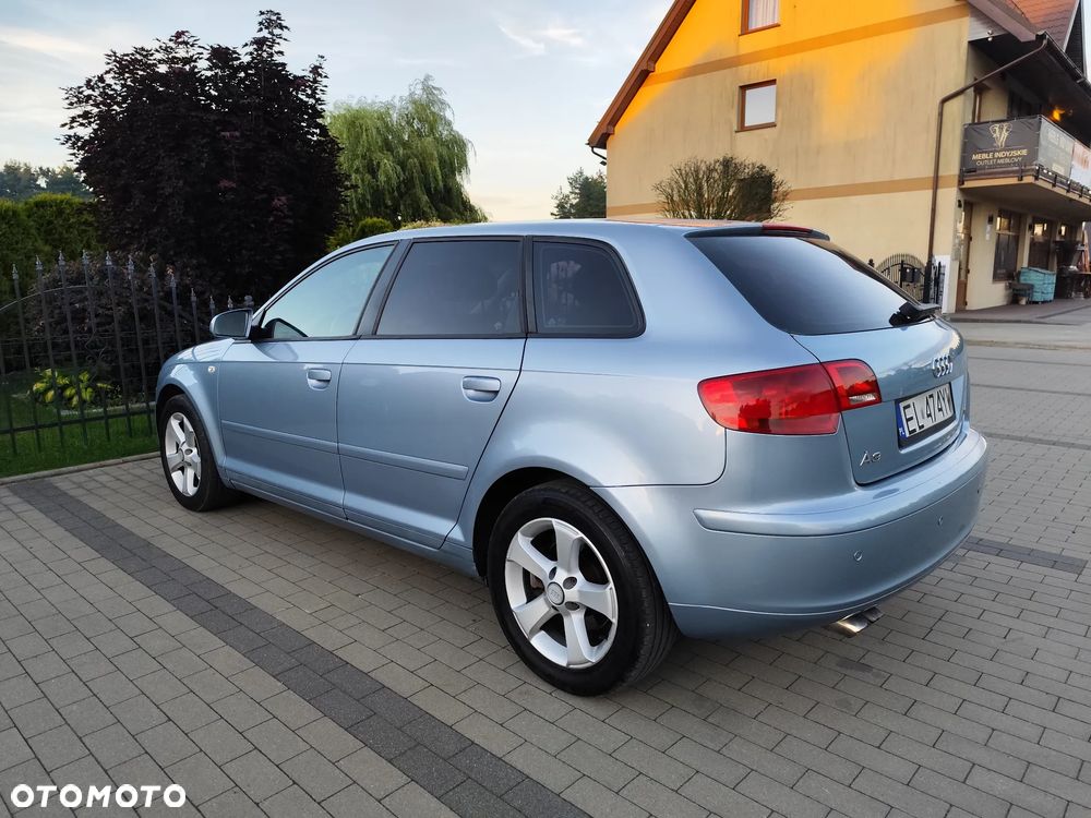 Audi A3 Sportback 1.9 TDI Attraction - 28