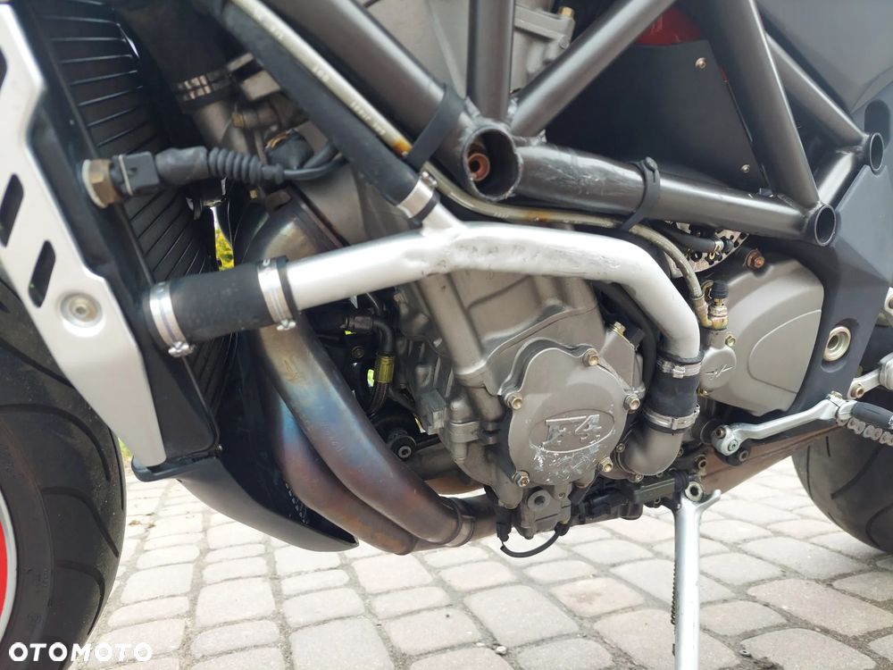 MV AGUSTA Brutale - 11