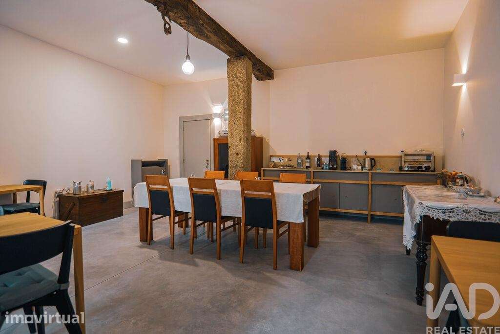 Casa / Villa T8 em Pinhel de 259 m2 - Grande imagem: 4/40