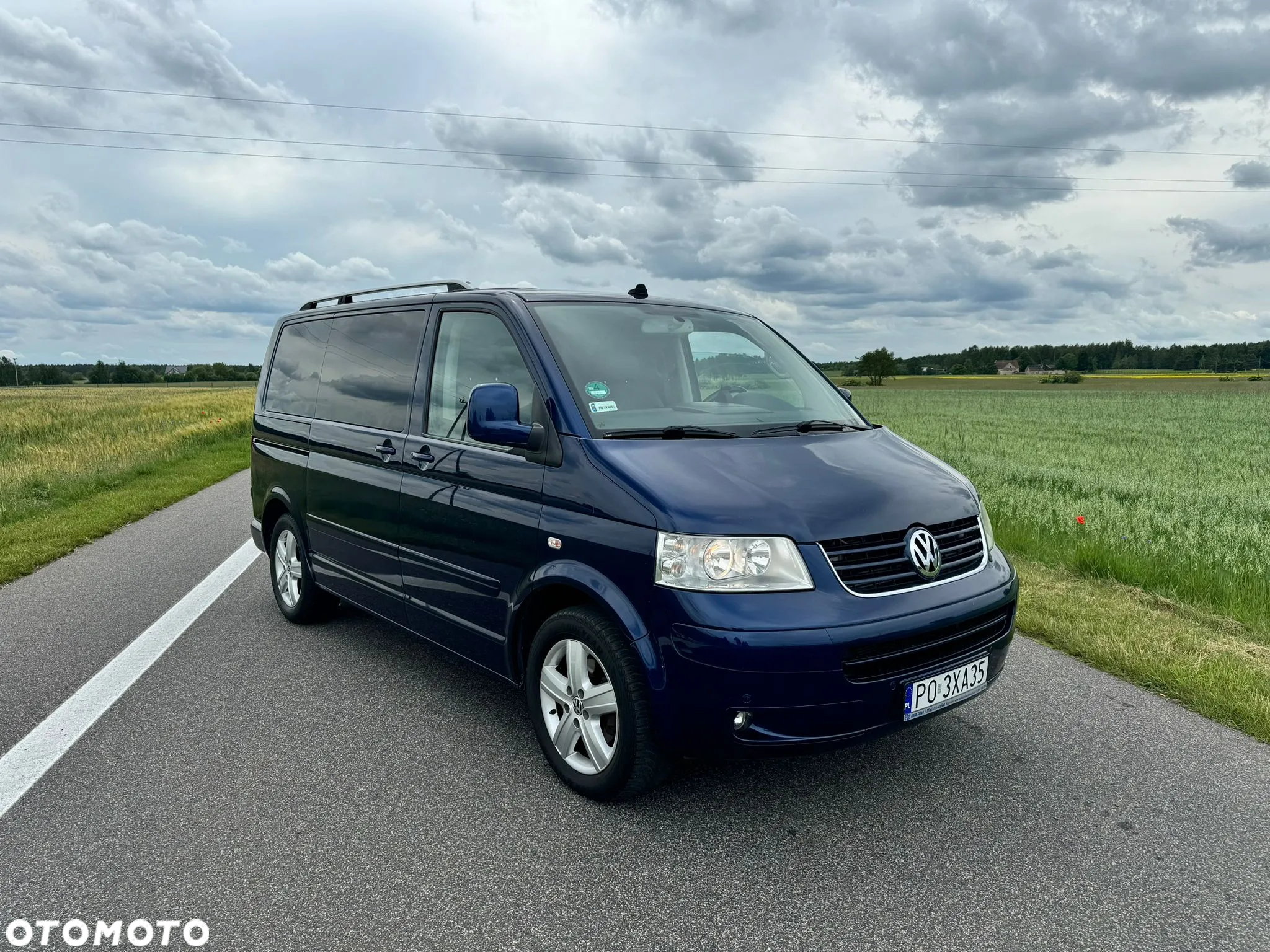 Volkswagen Multivan - 2