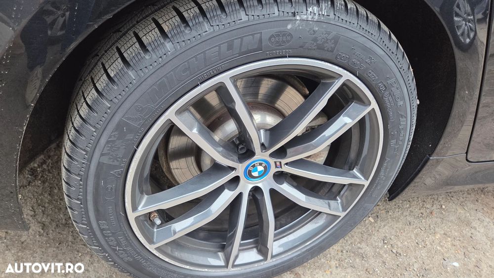 BMW Seria 5 530e xDrive Aut. M Sport Edition - 27