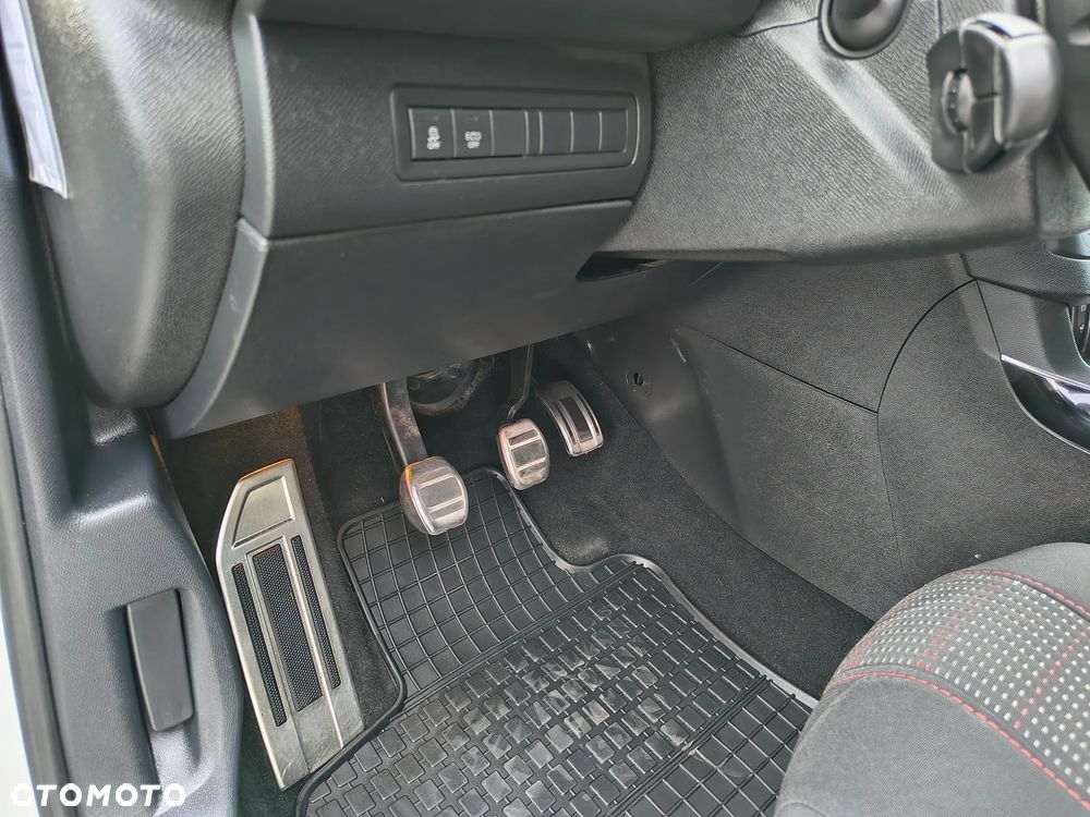 Peugeot 308 BlueHDi 120 Stop & Start GT-Line Edition - 28