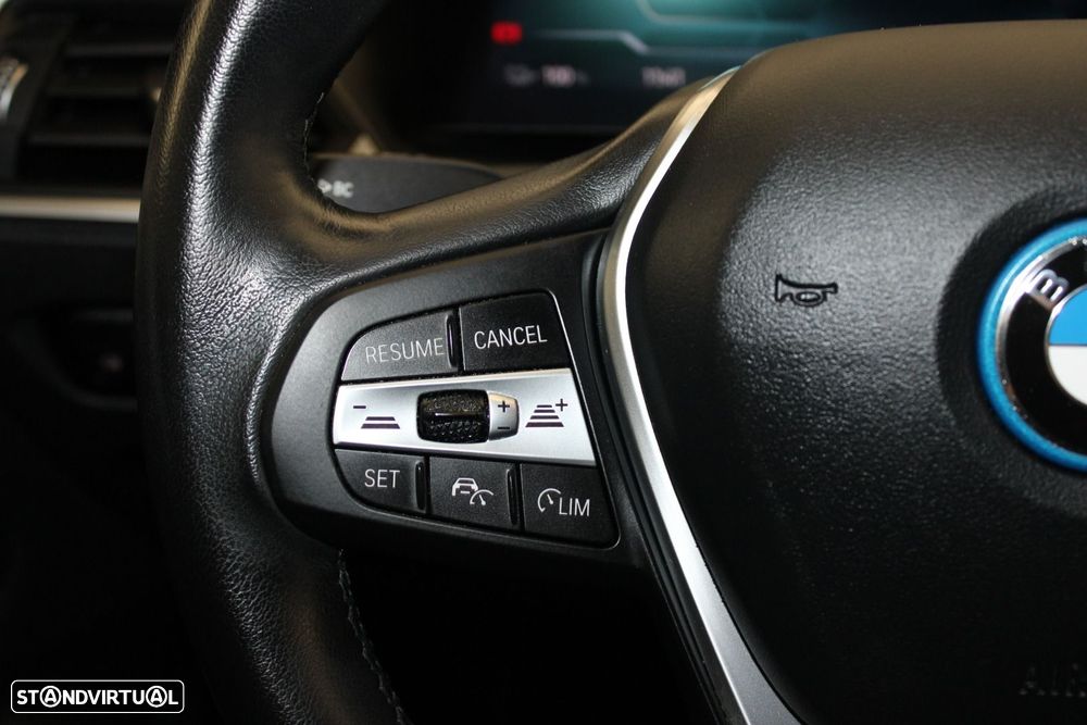 BMW i4 eDrive40 - 12