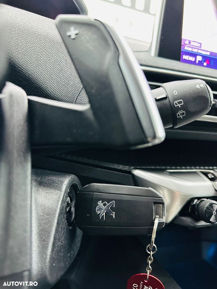 Peugeot 3008 PureTech 130 Stop & Start EAT6 Allure - 29