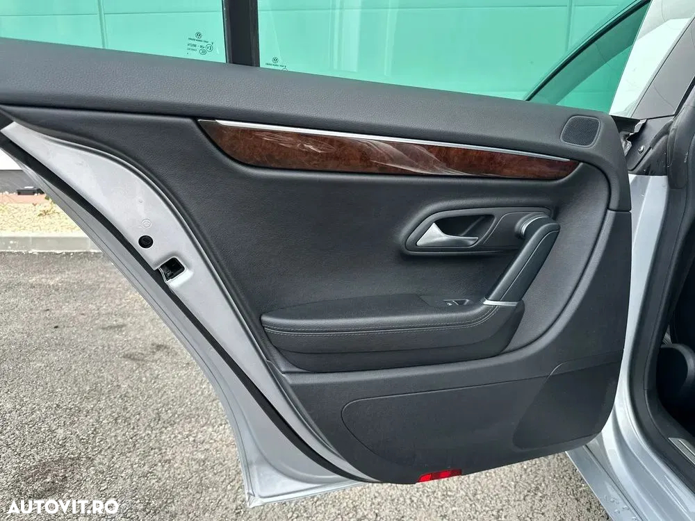 Volkswagen Passat CC 2.0 TDI BlueMotion Technology DSG - 14