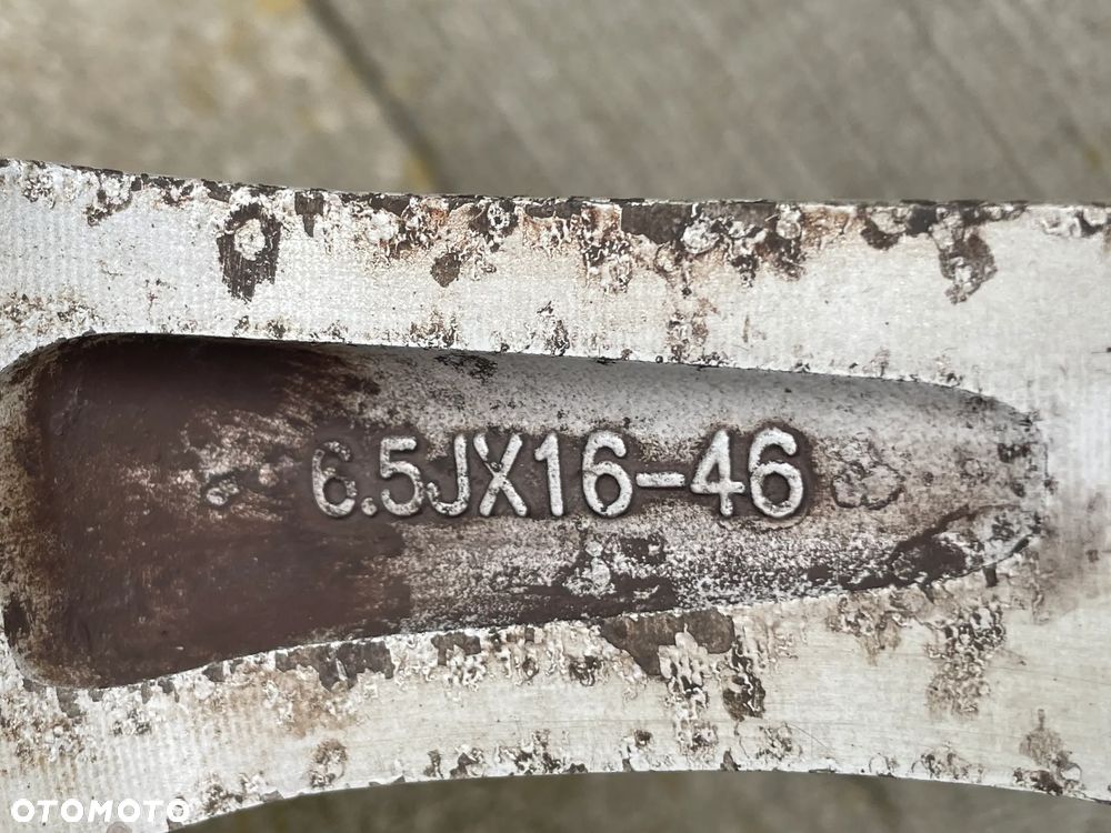 FELGI HYUNDAI, KIA  6,5Jx16, ET46, 5x114,3 - 52910-3K250 - 9