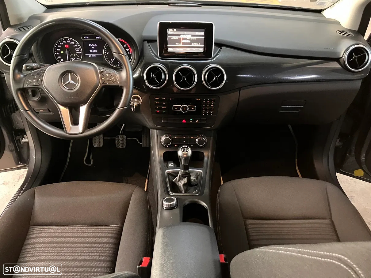 Mercedes-Benz B 180 CDi BlueEfficiency - 32
