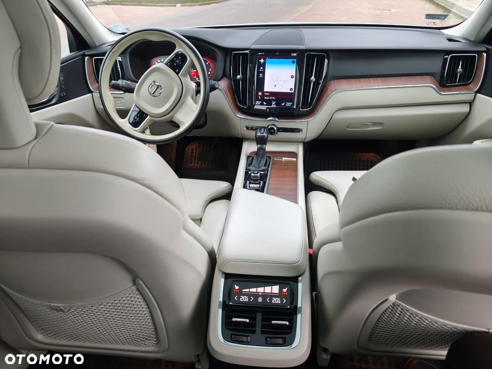 Volvo XC 60 D4 AWD Inscription - 9