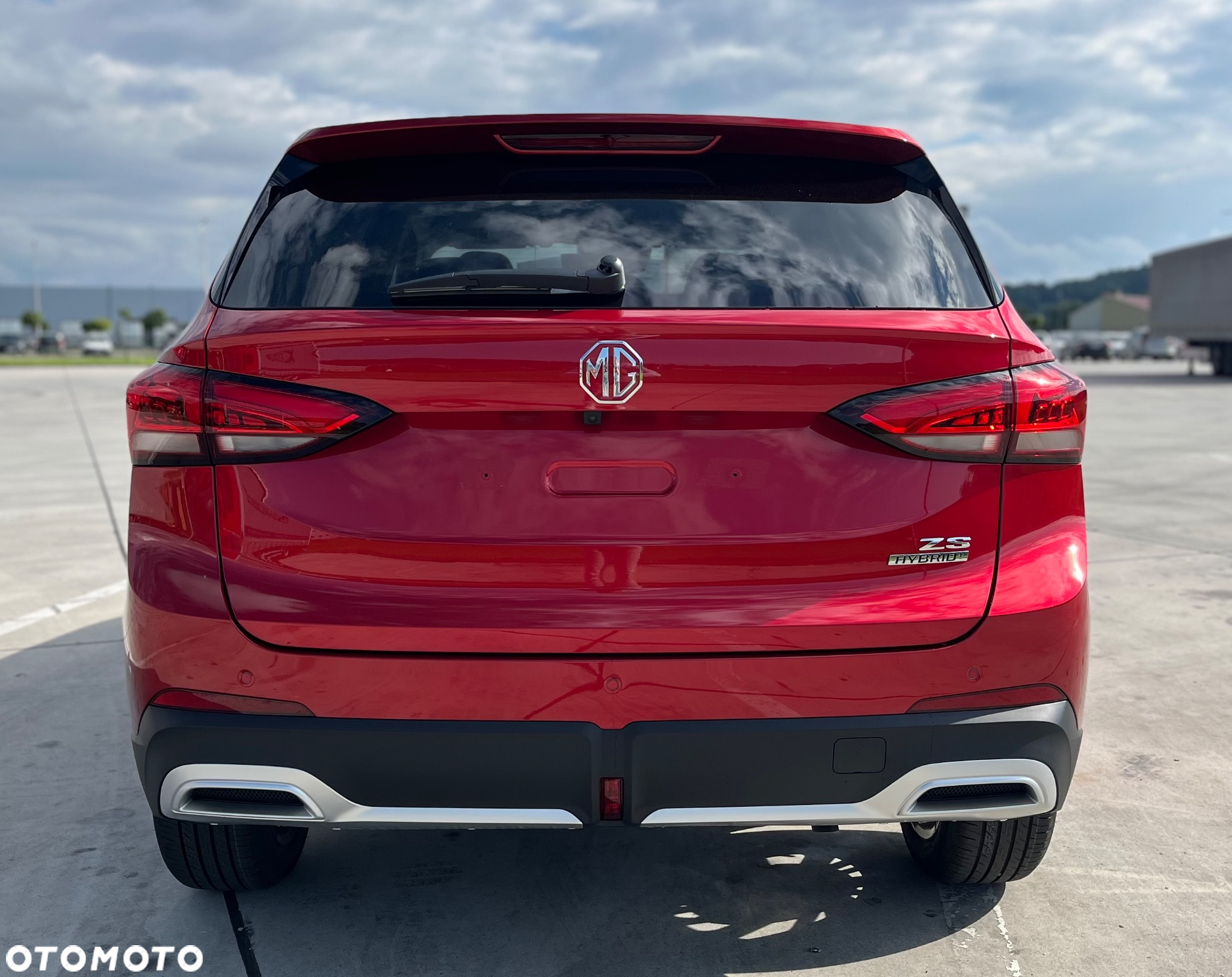 MG ZS Hybrid+ - 6