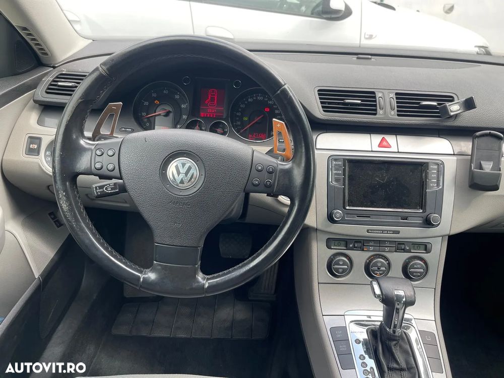 Volkswagen Passat - 5