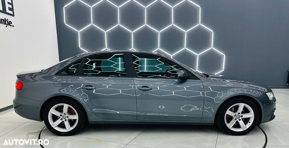 Audi A4 2.0 TDI e DPF Attraction - 29